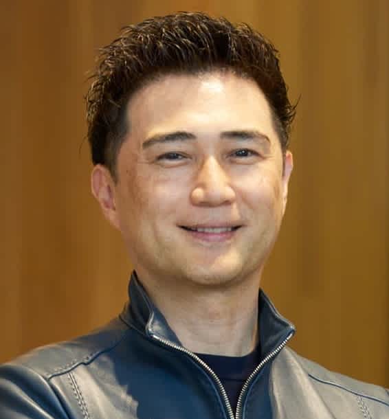 Babson College Associate Professor Yasuhiro Yamakawa
