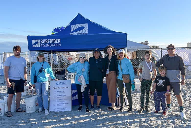 CSI Companiesが地域コミュニティ向けに行うプログラムの様子を示す画像